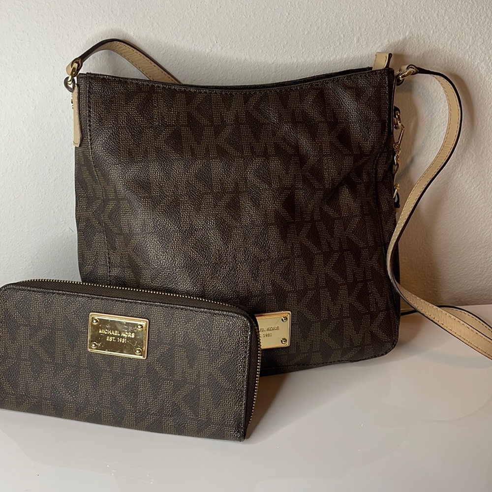 Michael Kors Large Crossbody Bag & Wallet